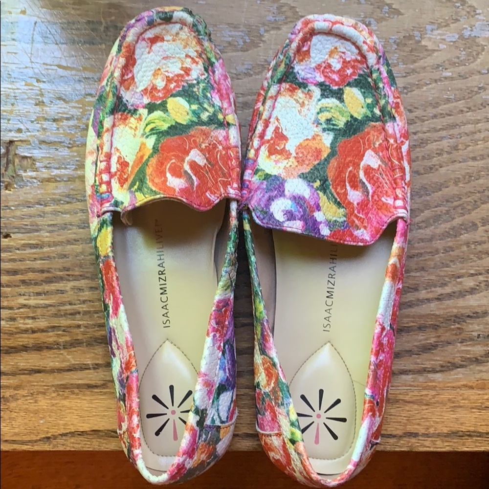 Isaac Mizrahi floral flats